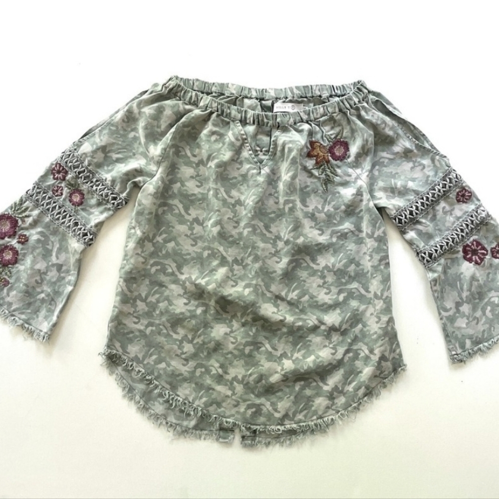 Billy T Camo Embroidered Off-the-shoulder Top